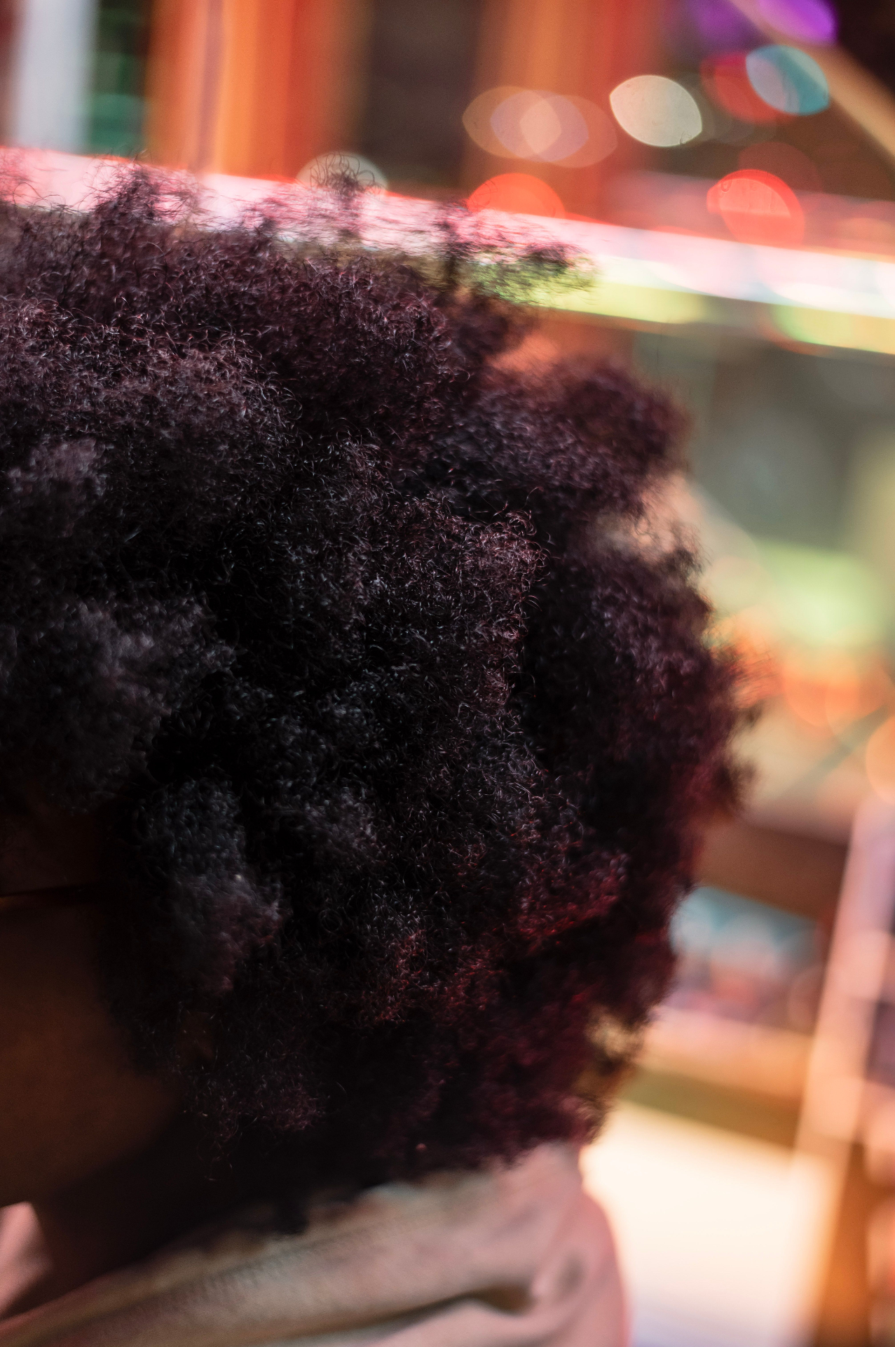 Natural 4C hair before routine — dry, undefined, postpartum shedding